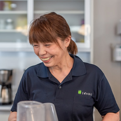 西村 典子